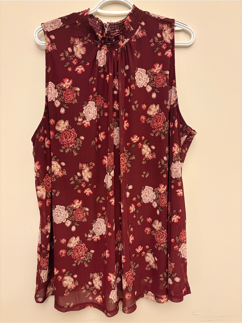 Torrid Burgundy Floral Mock Neck Sleeveless Top Size 3 22-24